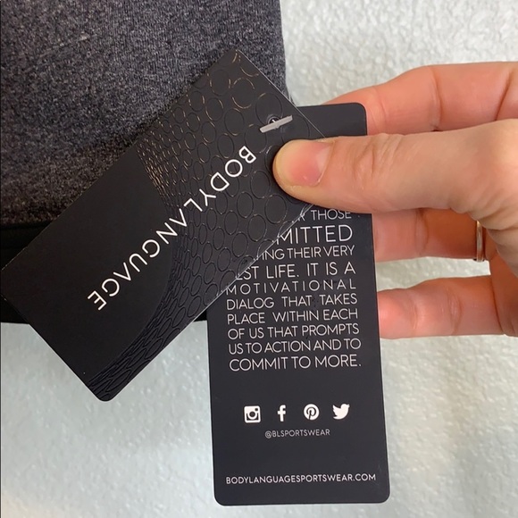 BODY LANGUAGE // Sports Bra mesh - Picture 2 of 4